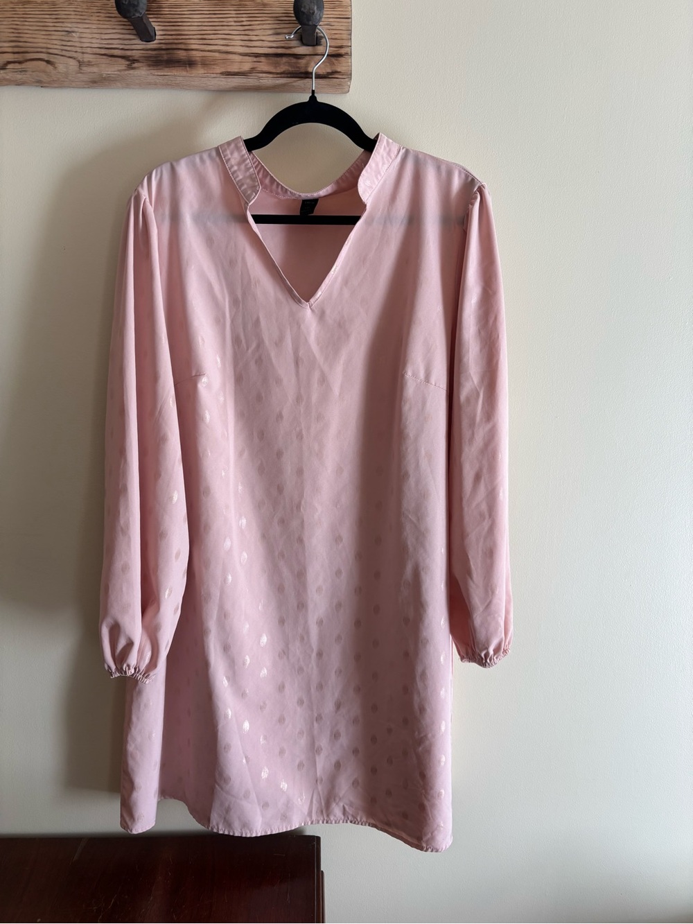 Shein Curve Light Pink V-Neck Long Sleeve Dress